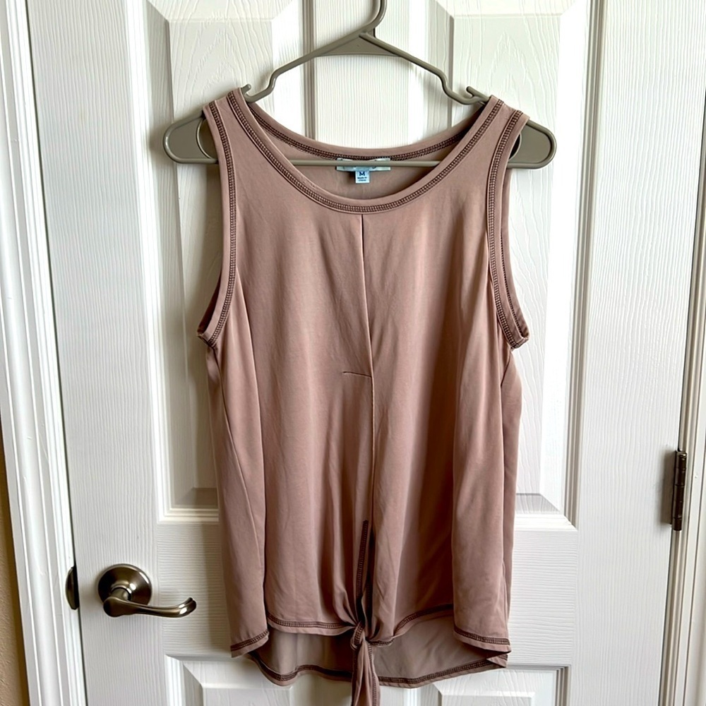 She + Sky size medium sleeveless‎ top